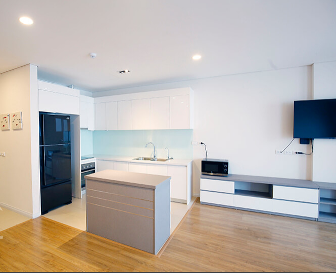 High floor 3 bedroom apartment for rent in Mipec Tower, Long Bien 