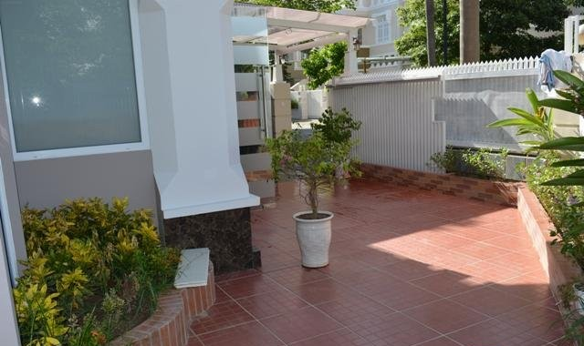 Voluminous villas in Ciputra 