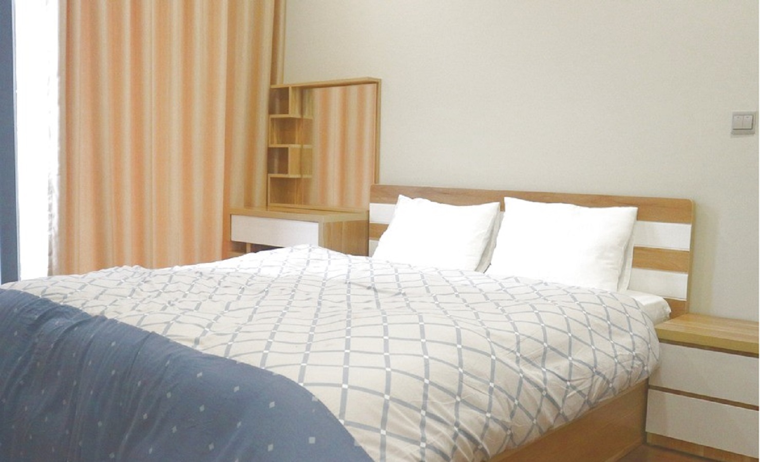 Prime location – Beautiful furniture 