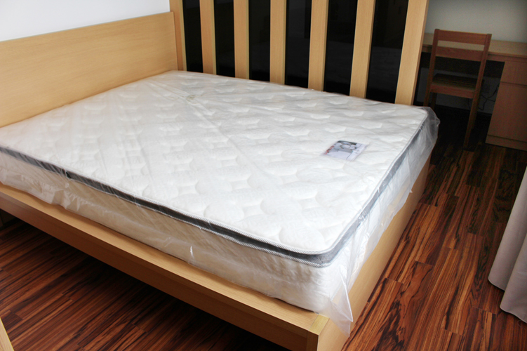 New Serviced Apartment on Nguyen Hong Str. 