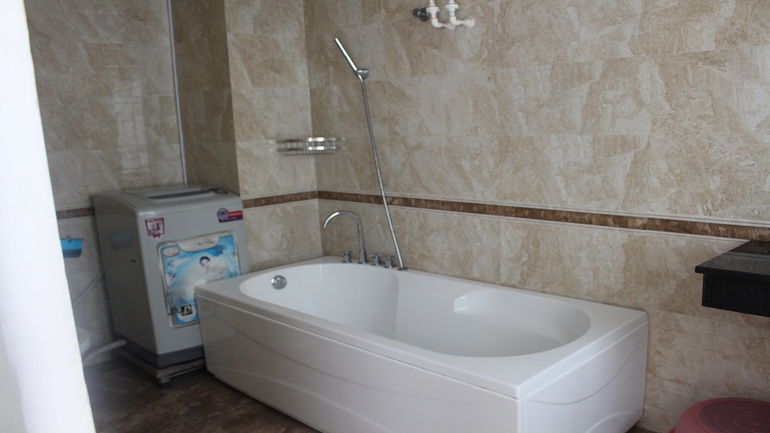 Nice Apartment in Lang Ha For Rent 