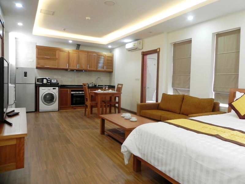 Lovely studio apartment in Dong Da Dist. 