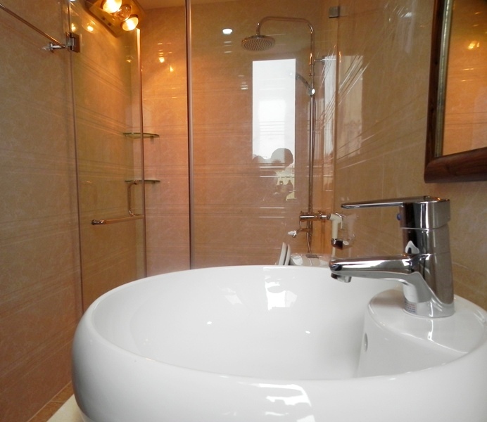 Lovely studio apartment in Dong Da Dist. 