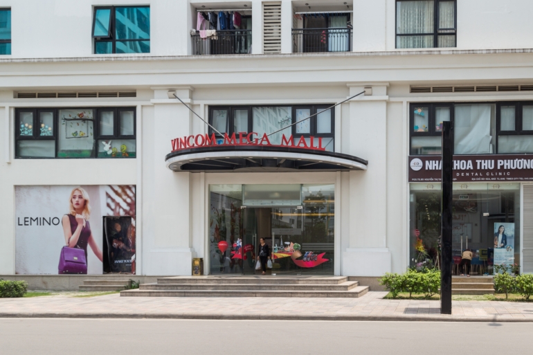 Times City Apartment with 02 Bedrooms 