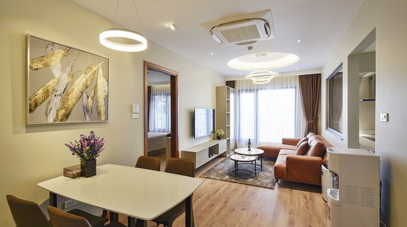 Luxury apartment in Hoa Ma Str.