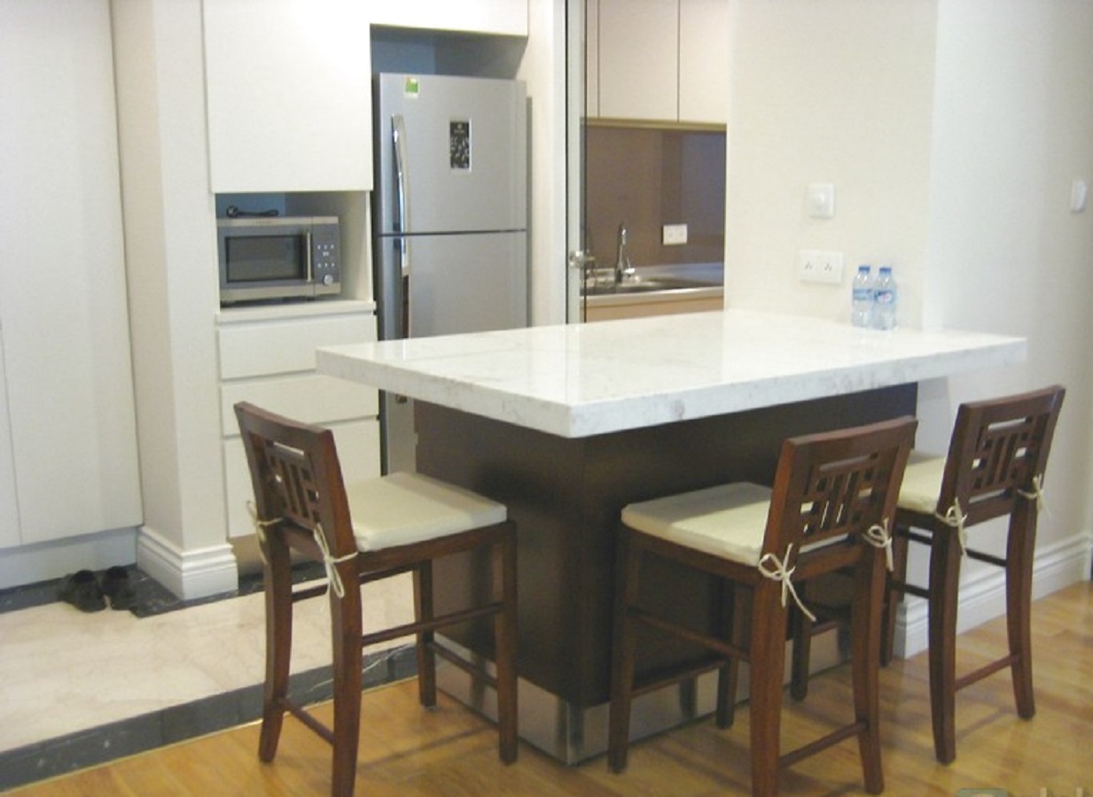 Luxury apartment in Hoang Thanh Tower 