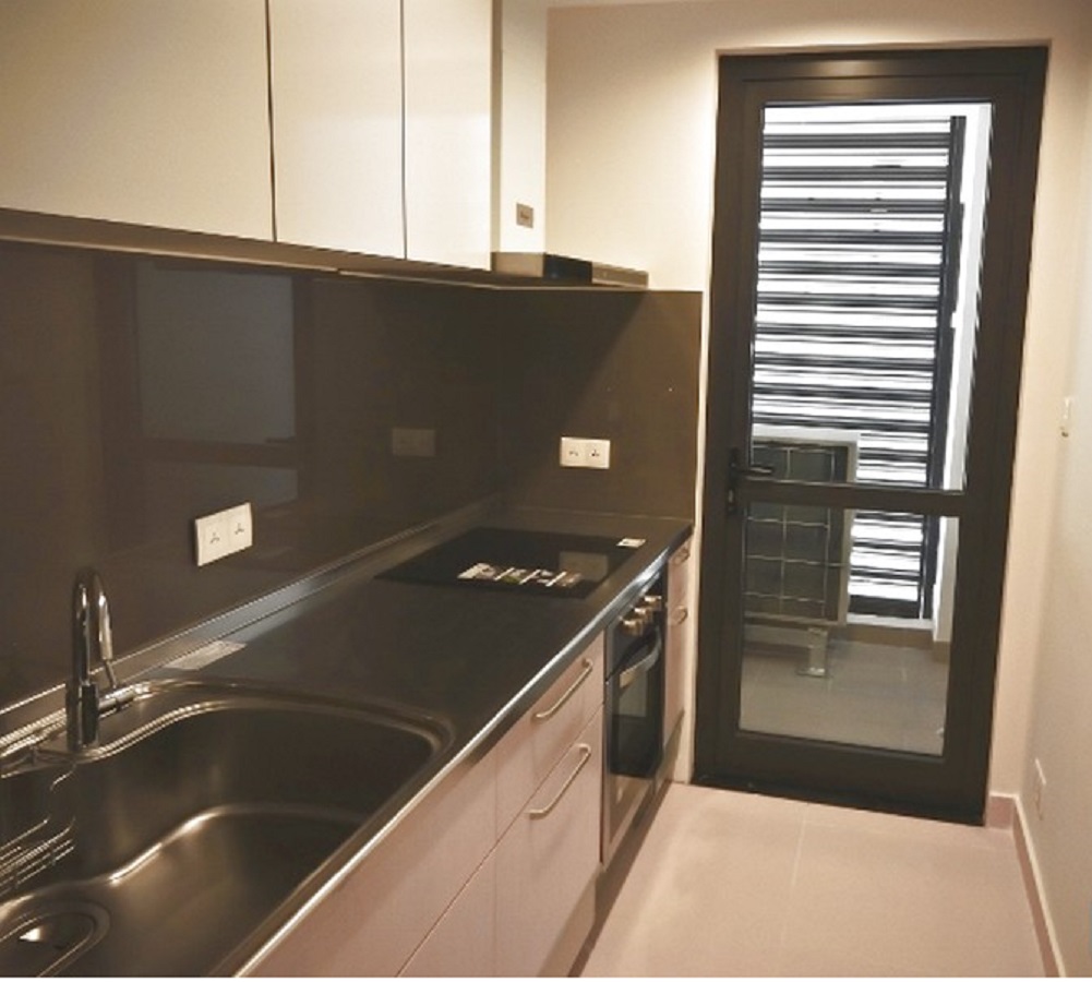 Luxury apartment in Hoang Thanh Tower 