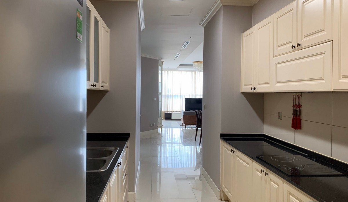 Big 3-bedroom apartment for rent 