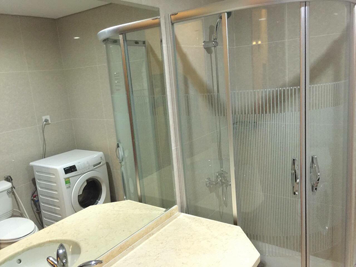 3 Bedrooms, 2 Bathrooms, City view 