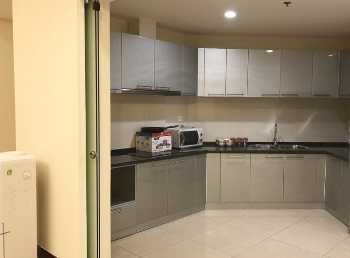 Unique design 3-bedroom apartment 