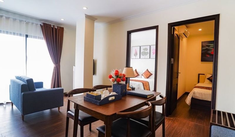 Serviced apartment with 02 beds 