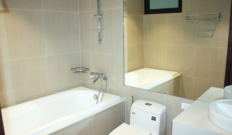 Modern serviced 01 bedroom apartment 