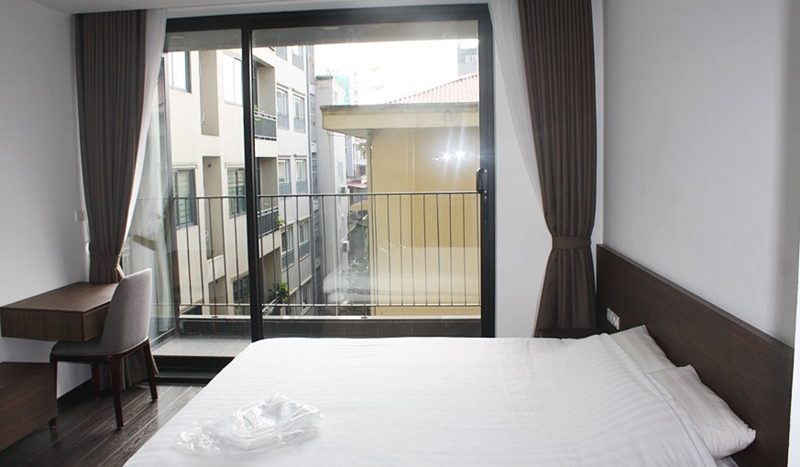 Modern serviced 01 bedroom apartment 