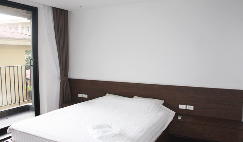 Modern serviced 01 bedroom apartment 