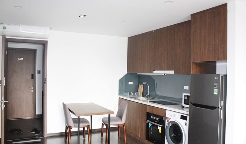 Modern serviced 01 bedroom apartment