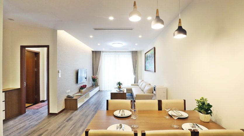 Modern 2 bedroom apartment in Tay Ho Str. 
