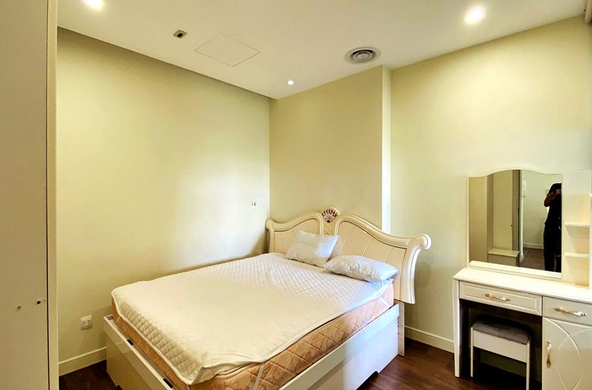 02-bedroom apartment in Imperial Garden building 