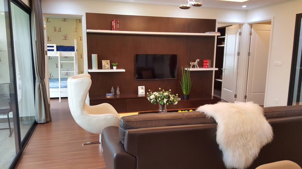 Well-Designed Imperia Garden Apartment 