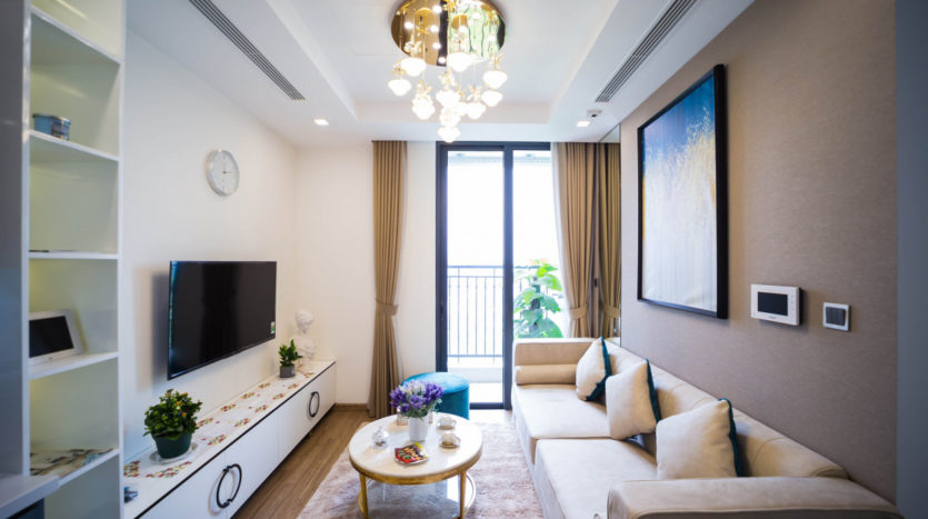 Bright 2 bedroom apartment for rent