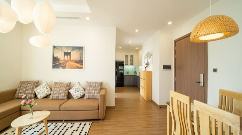 Spacious lake view apartment for rent 